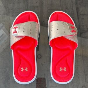 Under Armour Womens Slide Sandals - Bright Orange, Metallic Silver. Size‎ 10